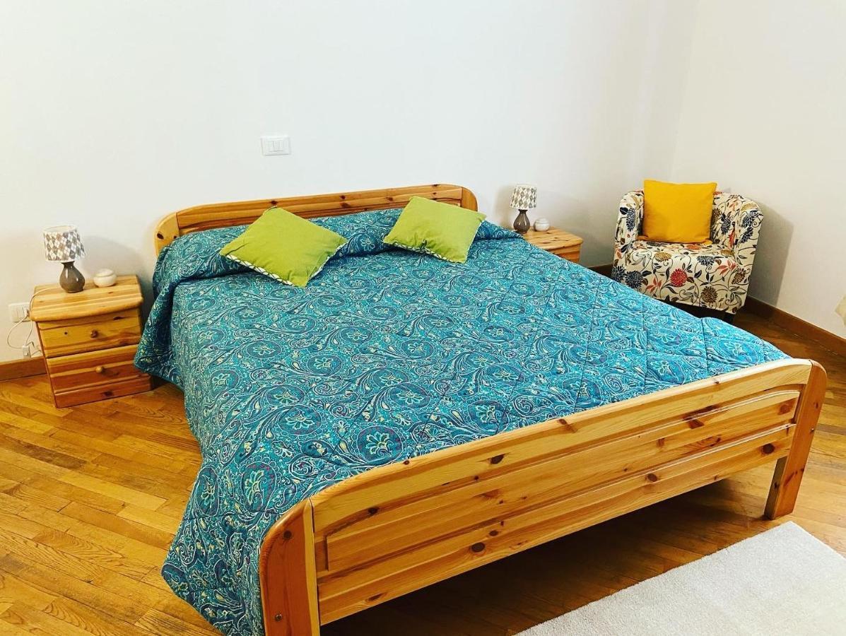 Polly'S Apartment 3 Floor Verona Bagian luar foto